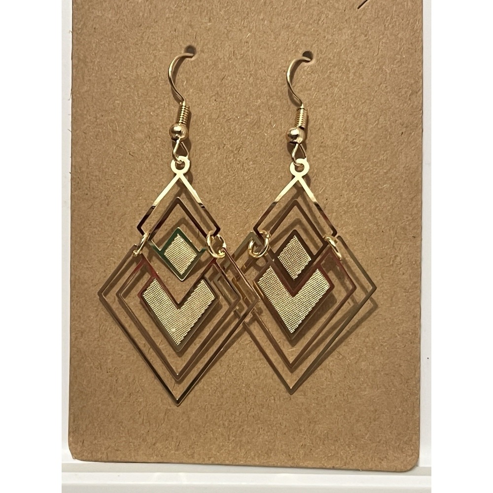NWOT‎ Diamond Shape Metal Geometric Gold Toned Hook Earrings Angular Edgy